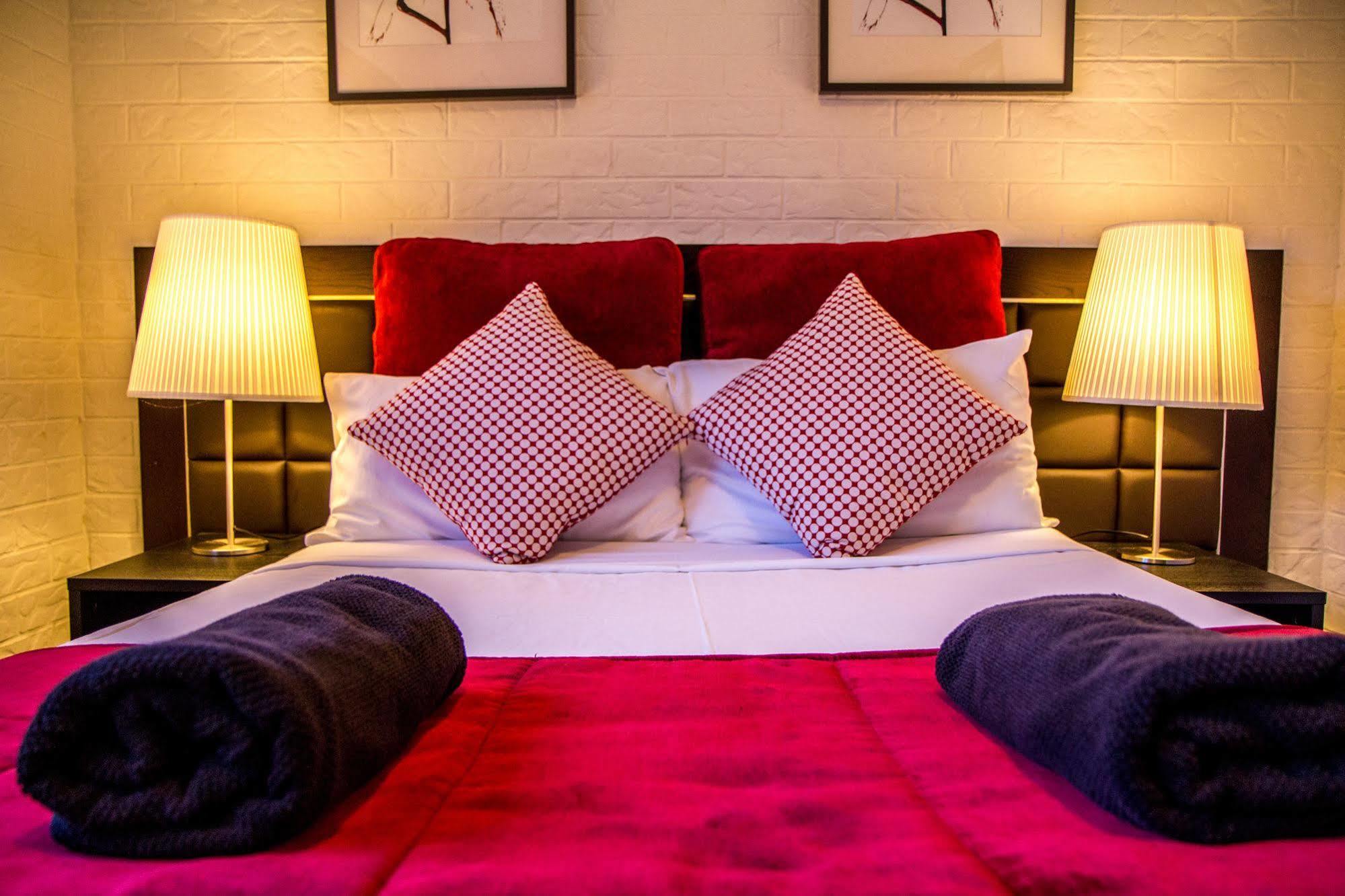 Ascot Budget Inn & Residences Brisbane Ngoại thất bức ảnh