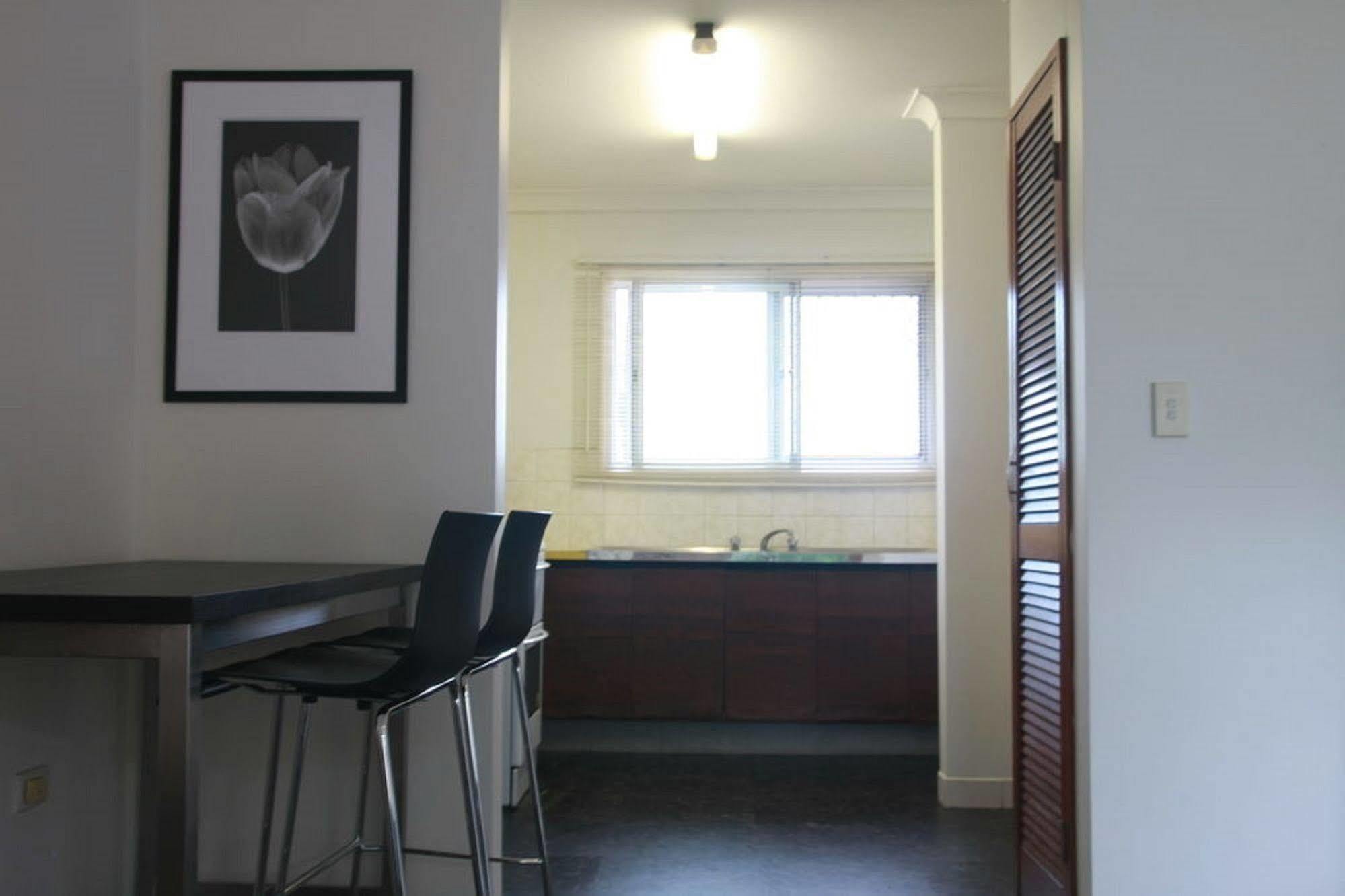 Ascot Budget Inn & Residences Brisbane Ngoại thất bức ảnh